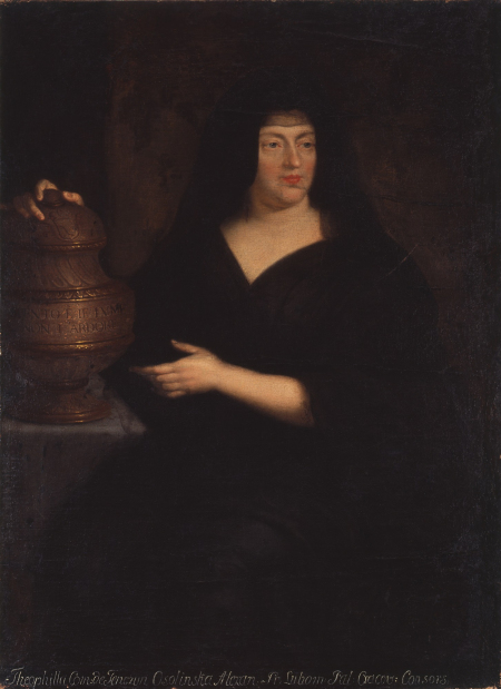 Portret kobiety w średnim wieku, ubranej w czarną suknię i czarny welon na głowie. Kobieta stoi i opiera swoją prawą rękę na miedzianym naczyniu. Lewa ręką wskazuje gestem na naczynie. Kobieta patrzy w przeciwnym kierunku. Portret ukazany na ciemnym tle. Jest to portret Heleny Tekli z Ossolińskich Lubomirskiej. 